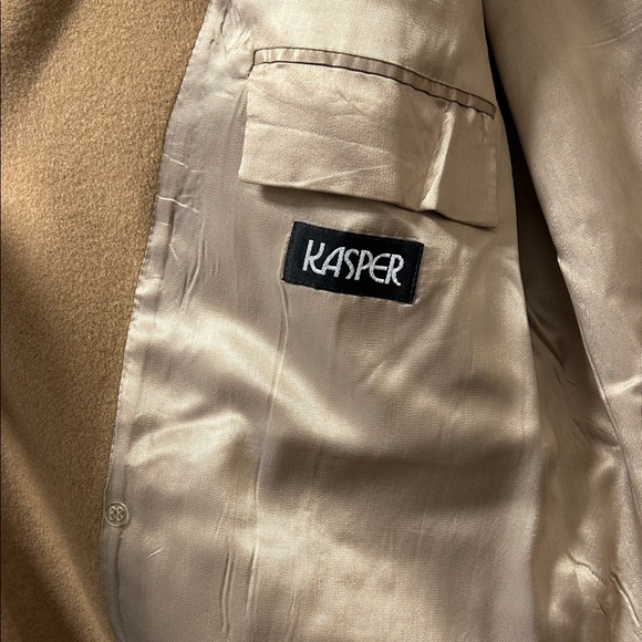 Kasper Men's Tan Trench Coat - Picture 5 of 15
